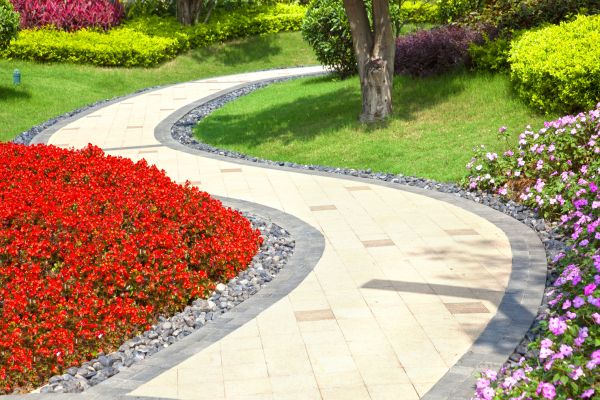 Garden Walkway Installation in Wentzville