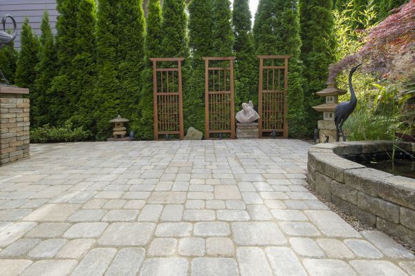 Backyard Hardscape Service in Wentzville